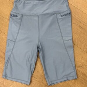 Jones New York Women's Gray Bike Shorts